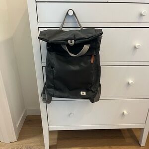 ORI LONDON Finchley Recycled Canvas “Carbon” color